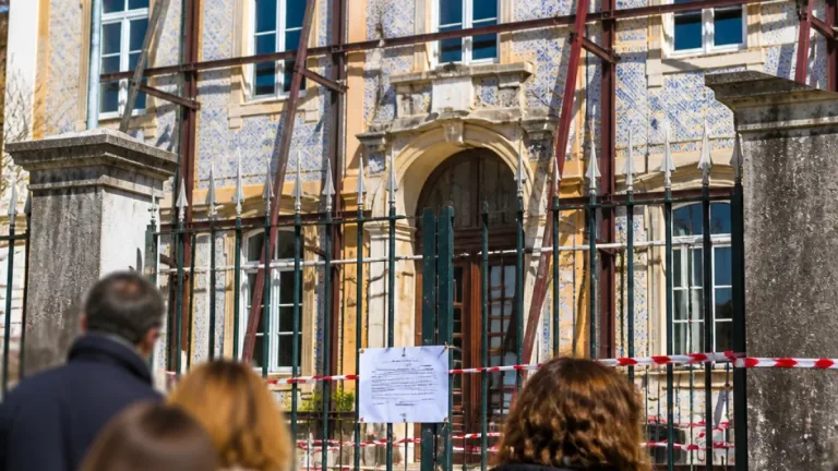 Marinha Grande: pais alertam para degradação e «deficiências estruturais» na EB João Beare