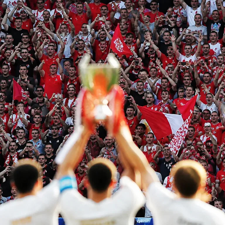 Adeptos do Athletic Bilbao assobiam jogadores campeões do Mundo pela Espanha durante cerimónia
