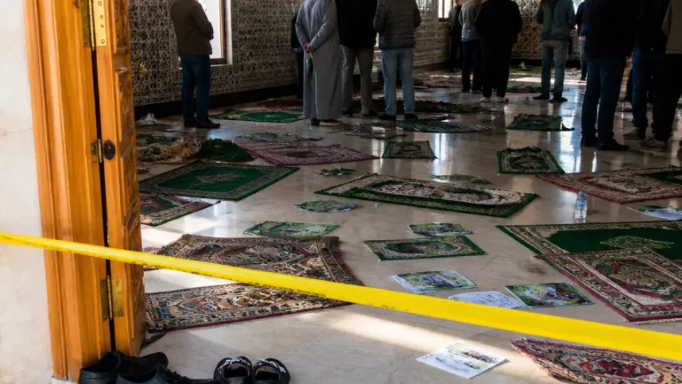 Profanação de mesquita em Ourém condenada por líderes religiosos e comunidade islâmica