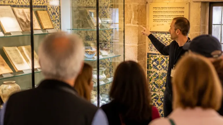 Tavira acolhe visita orientada que recupera memórias da comunidade judaica até 1496