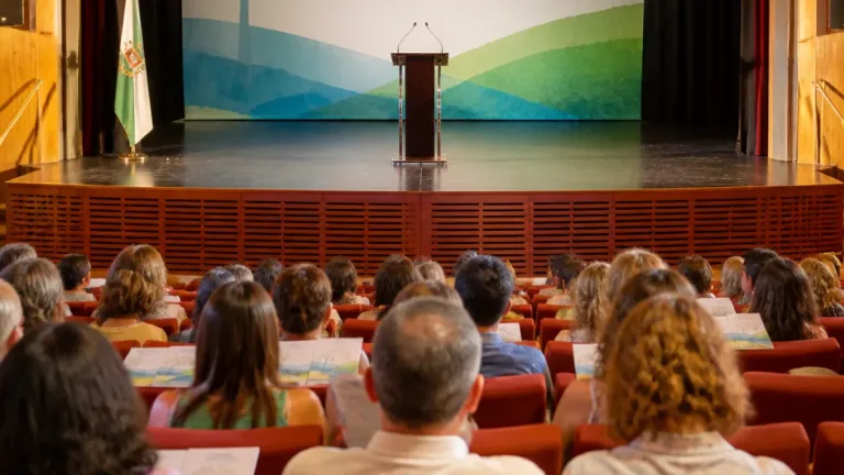 Vila Real reforça aposta na «felicidade» e inclusão nas escolas no arranque do ano letivo