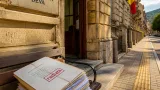Aproape 900 de firme radiate în primul semestru în județul Hunedoara; echilibru între radieri și înmatriculări