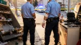 Bărbat reținut la Mioveni după ce a agresat sexual o vânzătoare și a lovit angajați ai firmei de pază