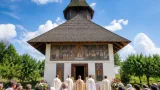 Biserica «Sfinții Mihail și Gavriil» din Dobricel, resfințită după două veri de lucrări de restaurare