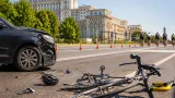 Doi cicliști răniți la București după ce un autoturism i-a acroșat în timpul competiției L’Etape