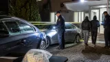 Două tinere, reținute în Vâlcea după furturi din două autoturisme; prejudiciu estimat la 15.000 de lei