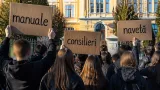 Elevii din Harghita anunță protestul de luni: uniforme obligatorii nu rezolvă problema bullyingului