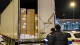 Giurgiu: aproape 9.000 de medicamente suspecte, descoperite la frontieră într-un autocamion