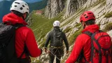 Intervenție Salvamont Zărnești: turistă coborâtă în siguranță de pe traseul spre Vârful Turnu
