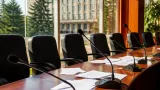 Mai mulţi consilieri din Neamţ îşi părăsesc mandatele după modificarea legislaţiei privind incompatibilităţile