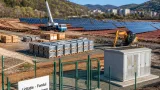 Petrila: Consiliul Județean licitează o centrală fotovoltaică de aproape 10 milioane lei pe terenul fostei mine