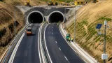 Secțiunea Tigveni–Curtea de Argeș a Autostrăzii Sibiu–Pitești atinge 99%, deschiderea depinde de testele tunelului Momaia