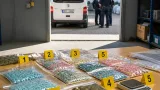 Trei reținuți în Sibiu după prinderea în flagrant a unei cantități semnificative de droguri; furnizor din Cluj era sub control judiciar