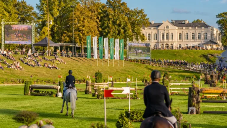 Domeniul Cantacuzino găzduiește a XI-a ediție Karpatia Horse Show: sport, patrimoniu și spectacol