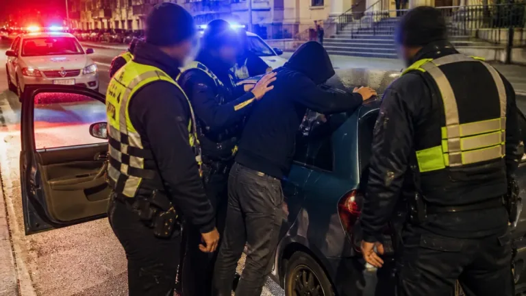 Prins în București complicele din dosarul medicului anestezist ucis; Tribunalul a emis mandatat de arestare