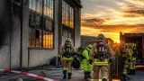 Explosion och gasrisk efter verkstadsbrand i Sandviken – avspärrningar hävdes på kvällen