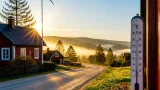 Klar natt följs av sol och sval morgon – väderbilden i Fagerhult blir stabil men skiftar nästa vecka