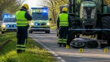 Motorcykel kolliderade med traktor i Kalmar län – polis registrerar trafikolycka