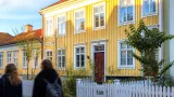 Radhus på Gamla Torget 15 får ny ägare – signal om stabil villa­marknad i Kungälv