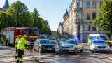 Två personbilar kolliderade i centrala Linköping – trafiken återställd efter räddningsinsats