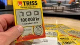 Visby-kvinna skrapade fram 100 000 kr åt sin mamma i direktsänd tv