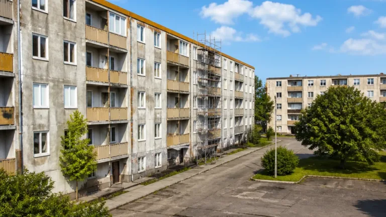 78 procent av miljonprogramslägenheter i länet saknar större renovering