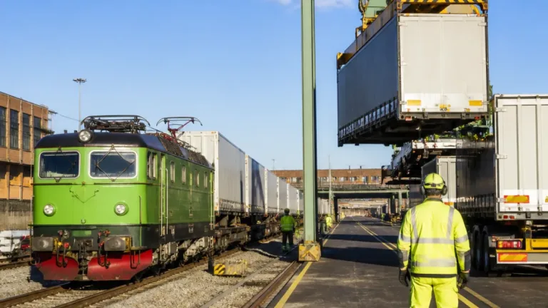 Green Cargo tar över drift av Årsta kombiterminal — viktig nod för regionens godstransporter
