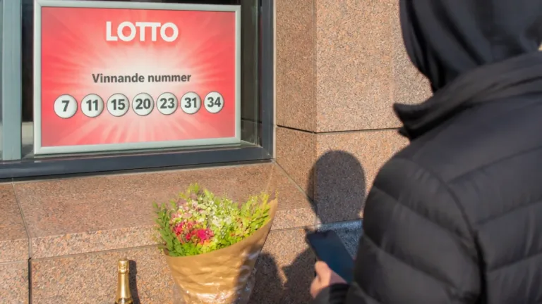 Spelare i Helsingborg vinner 8,8 miljoner på Lotto