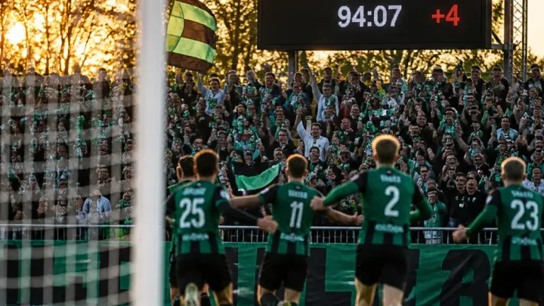 Varberg kvitterade i slutsekunden – kryss mot Värnamo säkrar poäng