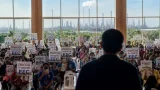 หัวหน้าฝ่ายค้านลงปราจีนบุรี ตรวจโรงงาน-รับฟังชาวบ้านค้านขยาย EEC เข้มข้น