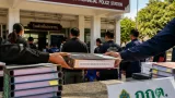 กกต.กำแพงเพชรแจ้งความดำเนินคดี 8 ผู้สมัครส.ว. เหตุขาดคุณสมบัติ-เสี่ยงโทษหนัก