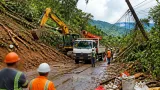 แม่สะเรียงไฟฟ้ากลับมา 100% แต่ยังมี 3 จุดเส้นทาง ชุมชนเร่งเปิดถนนหลังดินถล่ม