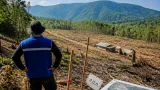 ป.ป.ช.ลุยตรวจศูนย์ปฏิบัติธรรมมวกเหล็ก พบรุกพื้นที่ ส.ป.ก.–ป่าเสียหายกว่า 136 ไร่ ดันแก้กฎหมาย-ใช้โดรนสกัด
