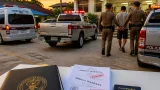 ตำรวจภูเก็ตร่วม FBI จับชาวอเมริกันวัย 48 ปี ผู้ต้องหาติด 8 หมายจับของสหรัฐฯ