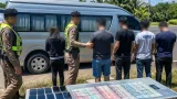 ตำรวจทางหลวงชุมพรสกัดรถตู้ ยึด 5 ชาวจีน-รวบ 2 คนไทย พบเชื่อมโยงแก๊งคอลเซ็นเตอร์
