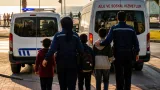 Aydın'ın Didim ilçesinde çocukları çalıştırdıkları iddiasıyla 2 kişi tutuklandı