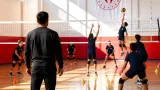 Bulanık'ta Yaz Spor Okulları: Voleybol Antrenmanları Gençleri Sahaya Çekiyor