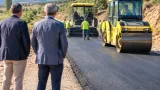 Eşme’de Yeşilkavak–Karaahmetli yolunda asfalt çalışması incelendi