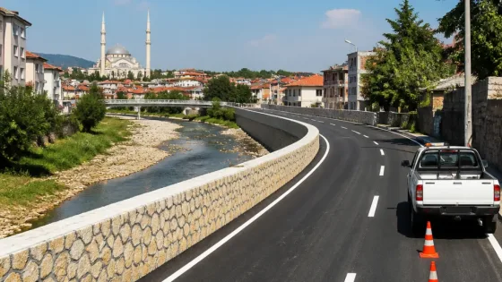Akyazı'da Karacasu Deresi projesinde ikinci etap tamamlandı, merkez trafiğine alternatif açıldı