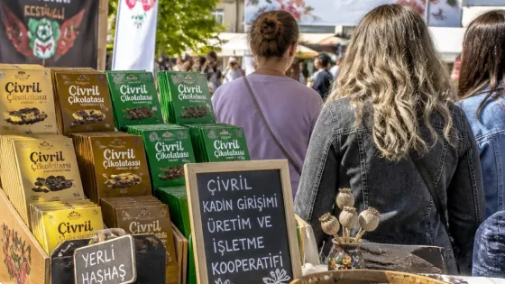 Çivril’de haşhaşlı "Çivril Çikolatası" tanıtıldı; hedef yerel ürüne katma değer sağlamak