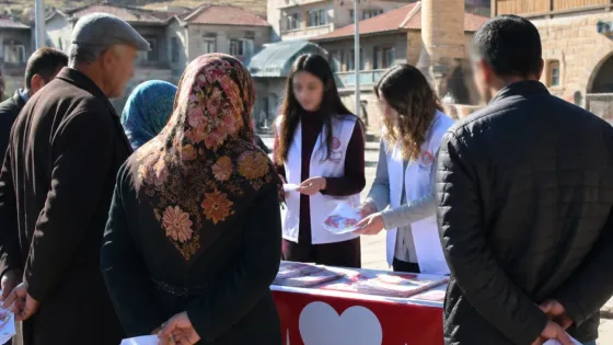 Kovancılar'da Dünya Kalp Günü: İlçe Sağlık Müdürlüğü vatandaşları bilgilendirdi