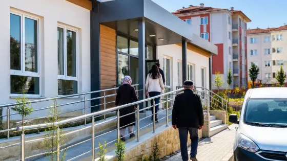 Sandıklı TOKİ bölgesinde yeni Aile Sağlığı Merkezi hizmete girdi