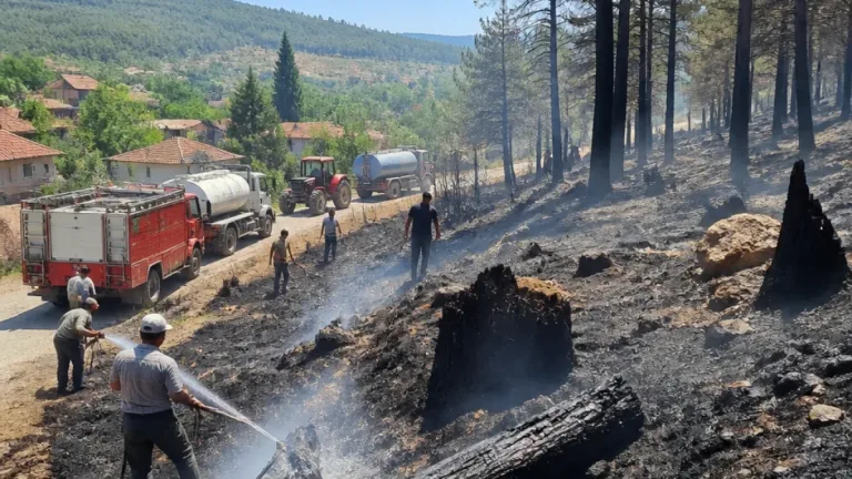 Kızılcahamam Kise Köyü’nde orman yangını kontrol altına alındı; soğutma ve hasar tespiti sürüyor