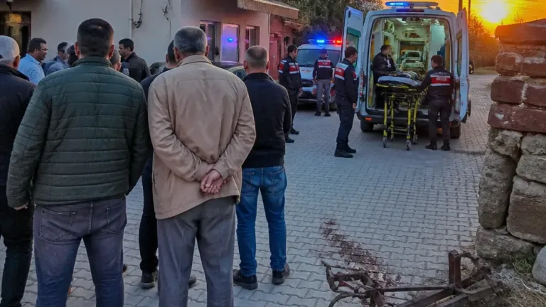 Osmaniye Sumbas'ta aile içi şiddet: Baba gözaltına alındı, bir kişi öldü, iki kişi yaralandı