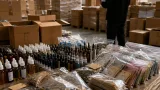 На Дніпропетровщині викрили мережу продажу контрафактних вейпів: вилучили майже 10 тис. одиниць і понад 2 млн грн
