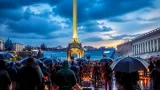Пам’ять про Бахмут: у Києві на Майдані провели захід за участі родин полонених і зниклих