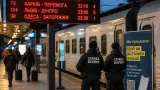 У Дніпрі через безпекову ситуацію пасажирські потяги прибувають із затримками понад 6 годин