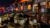 У Херсоні через атаку дроном згорів склад Червоного Хреста — знищено гуманітарну допомогу
