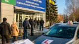 У Нововолинську просять відновити іспити на водійські права у місцевому сервісному центрі
