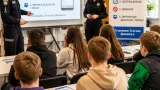 У Шепетівці поліція провела тренінг для підлітків про сексторшен і онлайн‑грумінг